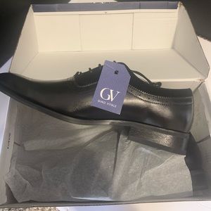 Gino Vitale 2 tone dress shoes! Brand new!